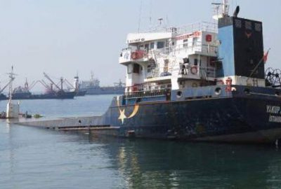 İstanbul’da kuru yük gemisi battı