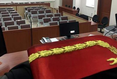 HSYK, 107 hakim ve savcıyı meslekten ihraç etti