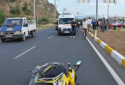 Ortaca’da otomobil elektrikli bisiklete çarptı; 2 yaralı