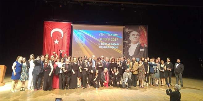 Nilüfer Belediyesi’ne ‘Tiyatro’ya Emek Ödülü