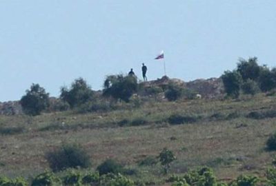 PYD bölgesinde Suriye ve Rus bayrağı çekildi