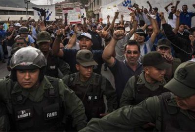 Venezuela’da 65 asker gözaltında