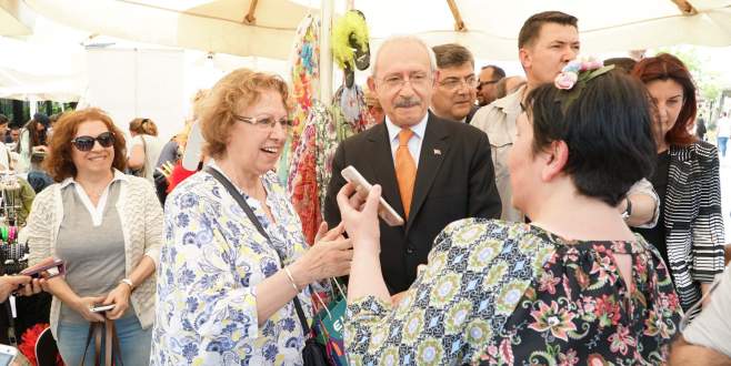 Kılıçdaroğlu, Bursa’da kermes ziyaret etti