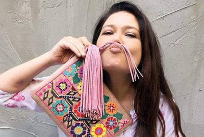 Tasarlıyor, satıyor