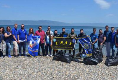 Temiz deniz için daldılar