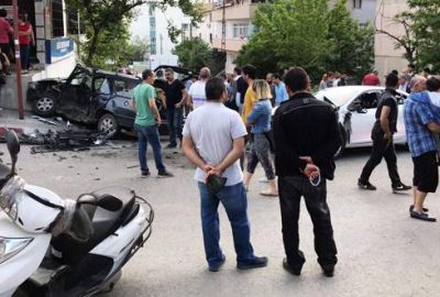 Polis şüpheli kovalamacası: 2 yaralı