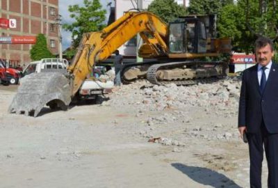 Yenişehir’e kapalı pazar yeri