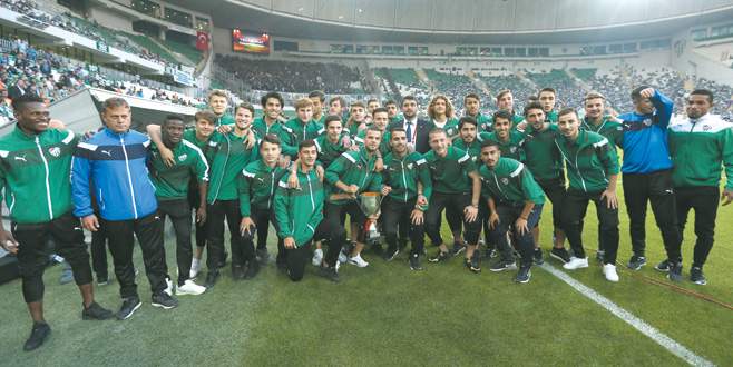 Şampiyonlar Timsah Arena’da