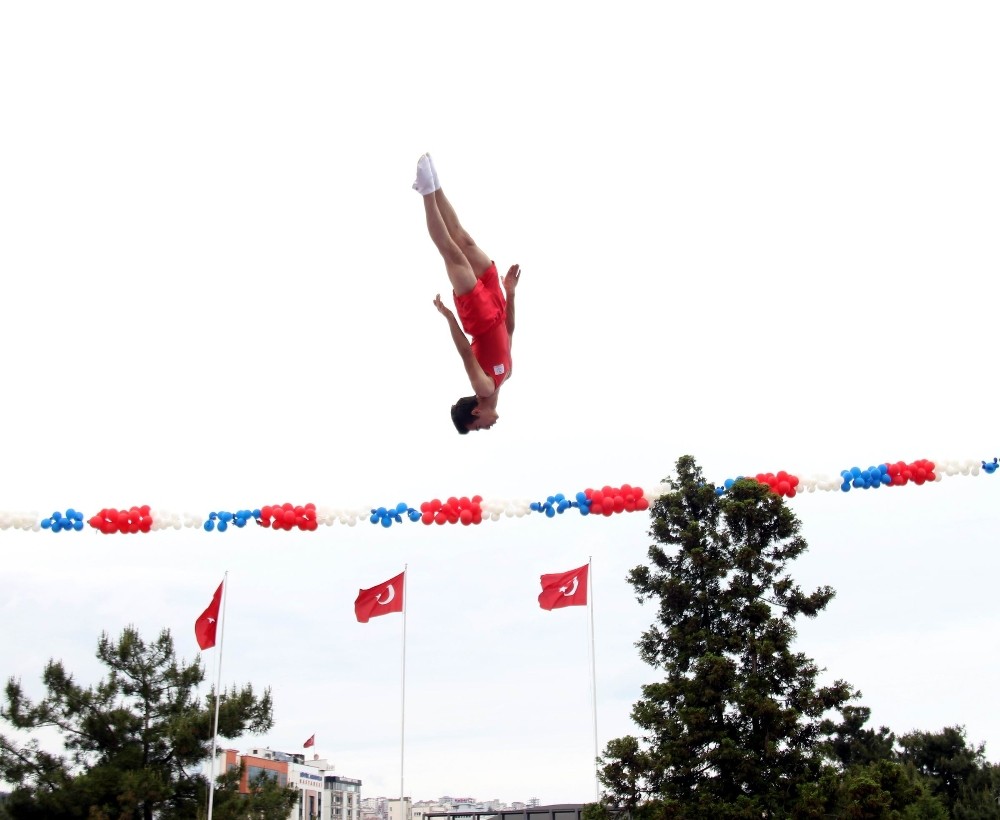 Samsun’da 19 Mayıs kutlamaları Samsun’da 19 Mayıs kutlamaları