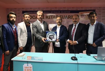 Süleyman Pekin ve Yücel Demir, Kitap Fuarında