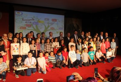 Kitap okudular, ödülleri aldılar