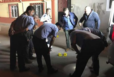 Bursa’da polisle arbedeye giren bir kişi kaza kurşunuyla vuruldu