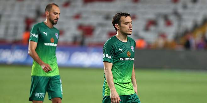 ‘Şampiyon’un kümede kalma hesapları