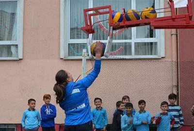 Ordu'da Fatsa Sakarya Ortaokulu Beden Eğitimi Öğretmeni Aydoğan, sporcuların sıçrama