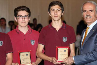 Bursalı öğrenciler bilgilerini yarıştırdı