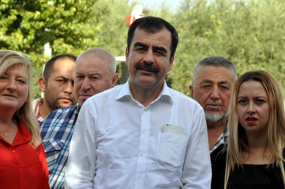 AK Parti’li Erdem fabrika yönetimiyle görüştü