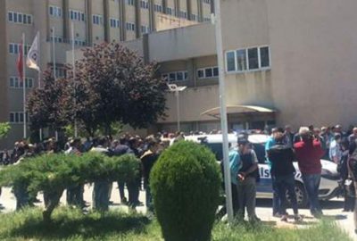 Başhekim silahlı saldırıda yaralandı