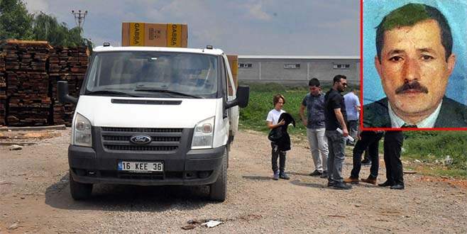 Bursa’da kamyonetin altında kalan işçi hayatını kaybetti