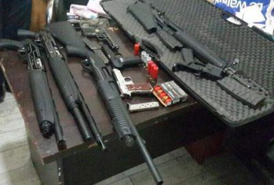 Sanayide iki iş yerinden cephanelik çıktı