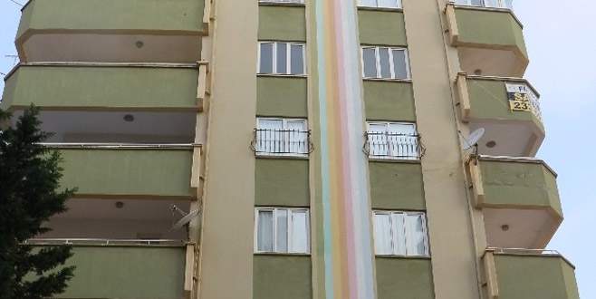 9. kattan düşerek öldü