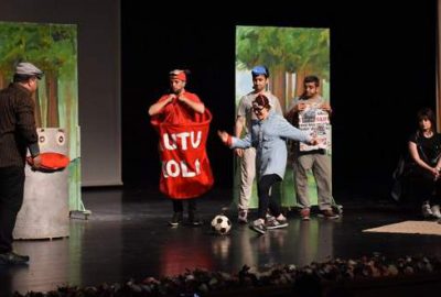 Çocuklar çevre bilincini tiyatroda eğlenerek öğrendi