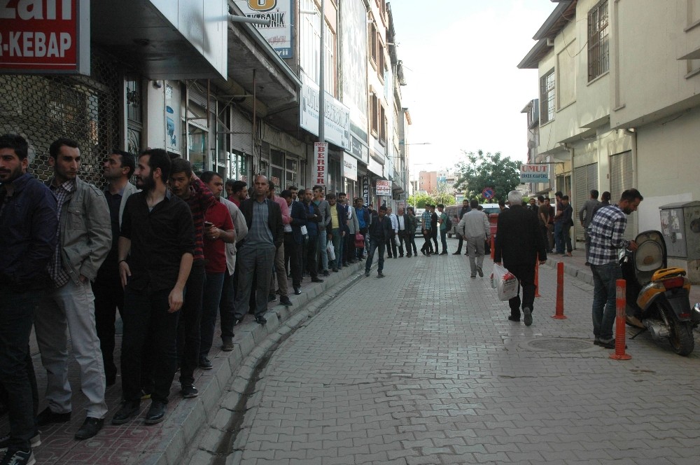 Bu da çiğköfte kuyruğu