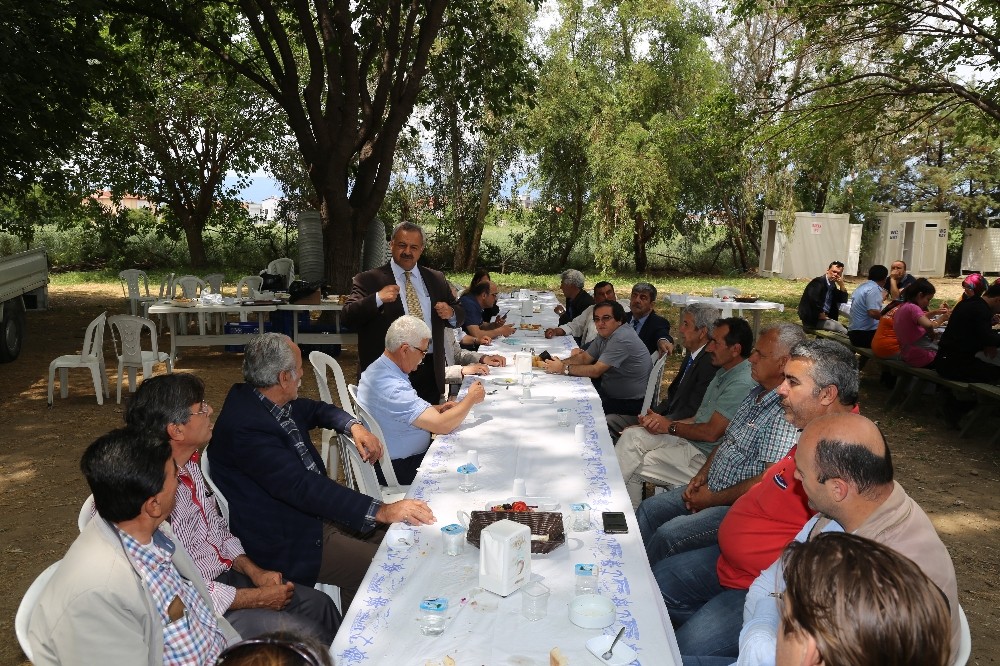 Kanser araştırma tırı Burhaniye’de