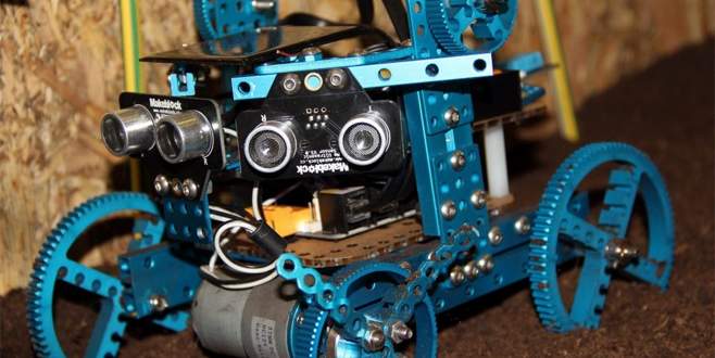 Tarla süren robot Türkiye üçüncüsü oldu