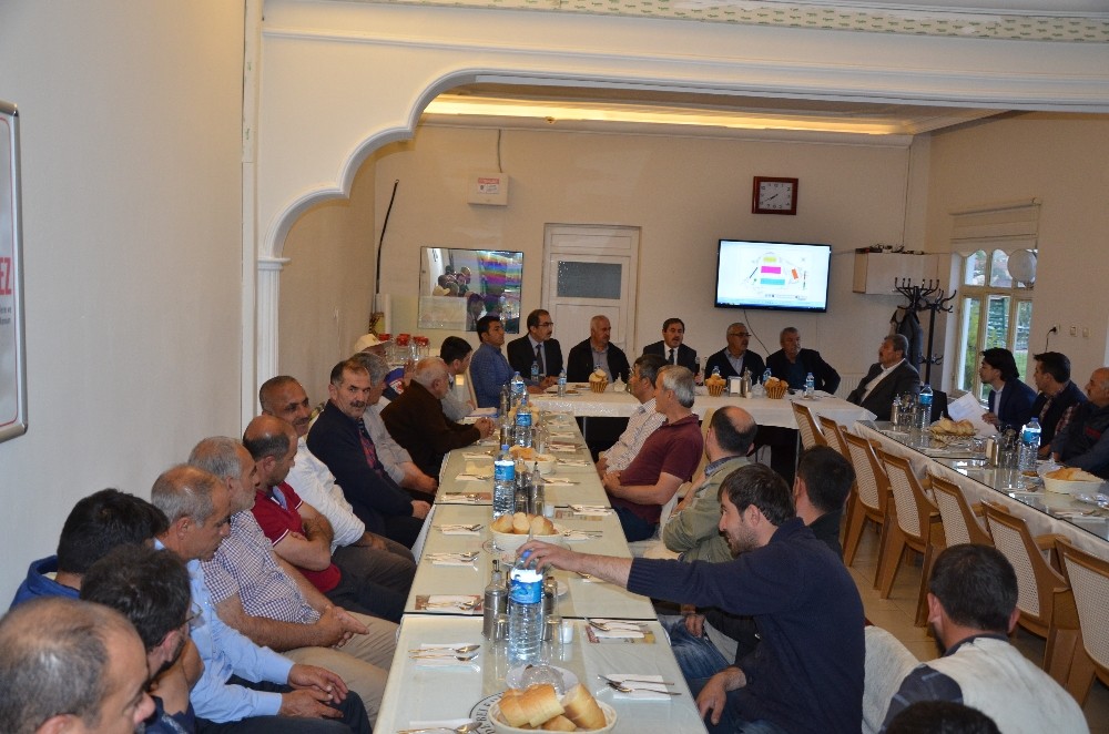 Başkan Eser, sanayi esnafıyla iftarda bir araya geldi