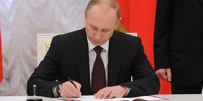 Putin, Türkiye’ye kısıtlamaları iptal eden kararnameyi imzaladı