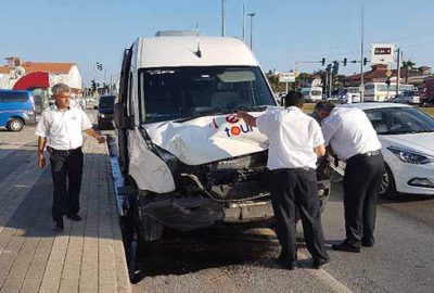 Antalya’da trafik kazası: 5’i Rus turist 6 yaralı