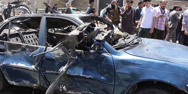 Afganistan’da yine bombalı saldırı