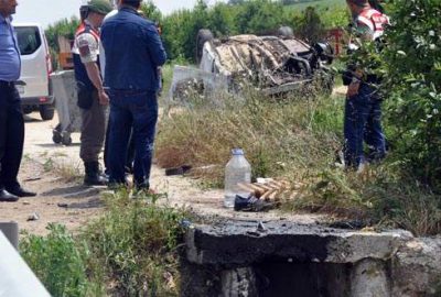 Bursa’da otomobil su kanalına düştü: 1 ölü, 2 yaralı