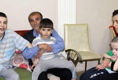 Engelli çocuklarına bakabilmek için yardım eli bekliyor