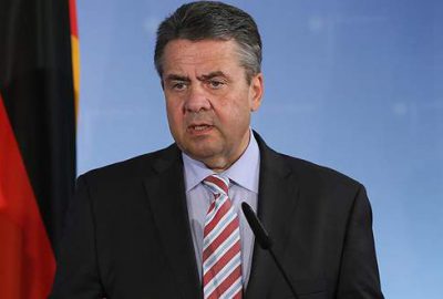 Alman bakandan savaş uyarısı