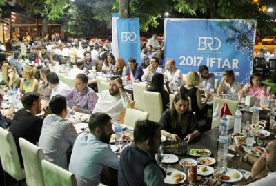 Bursalı reklamcılar iftarda buluştu