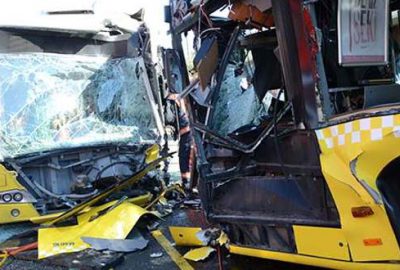 Metrobüs kazasında yaralanan şoför hayatını kaybetti