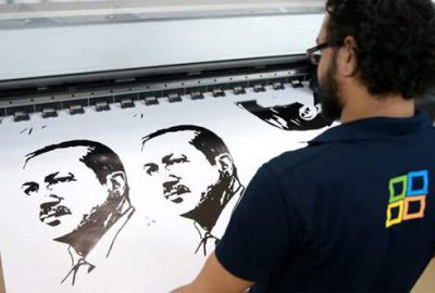 Katar’da Erdoğan posterlerine yoğun ilgi