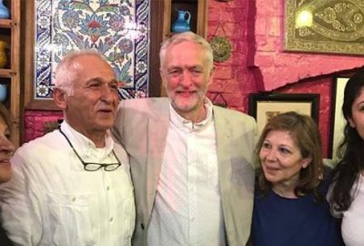 Corbyn, zaferini Türk restoranında kutladı