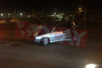 Kontrolden çıkan araç 3 araca çarparak durabildi