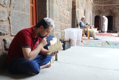 İtikafa girdiler, hayatla ilişiklerini kestiler