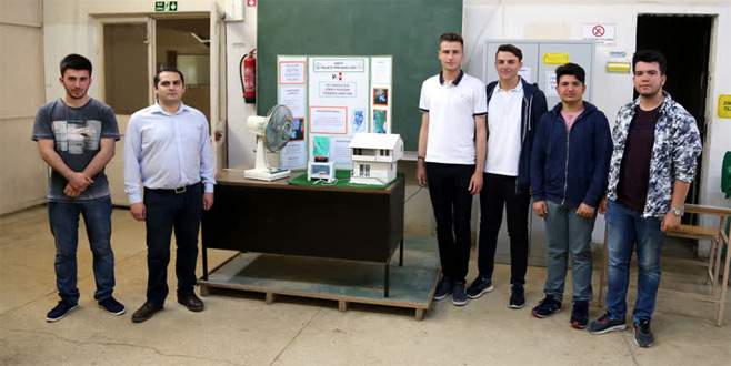 Lise öğrencileri ‘dikey eksenli rüzgar türbini’ tasarladı