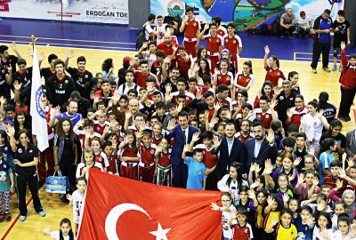 İlkadım Yaz Spor Okulları açıldı
