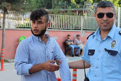 Suriyeli’yi beraber kaçtığı kızın ailesinden polis kurtardı
