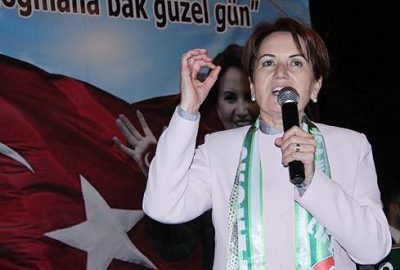 Akşener’den yeni parti sinyali
