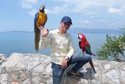 Bursa’da para kazandıran papağanlar