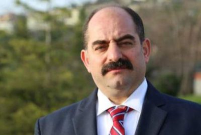 Zekeriya Öz’den eskortlu tatil!