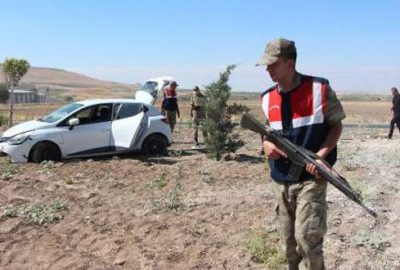 Polise ateş eden şüpheli aracın bagajından çıkanlar şoke etti