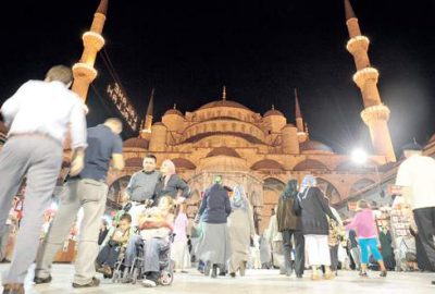 'Bin aydan daha hayırlı' Kadir Gecesi kutlu olsun...
