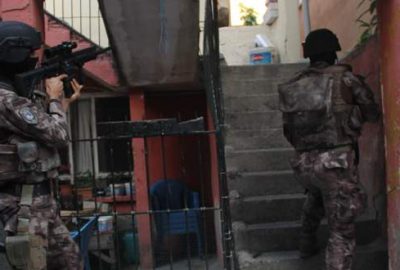 DEAŞ hücre evinde canlı bomba operasyonu